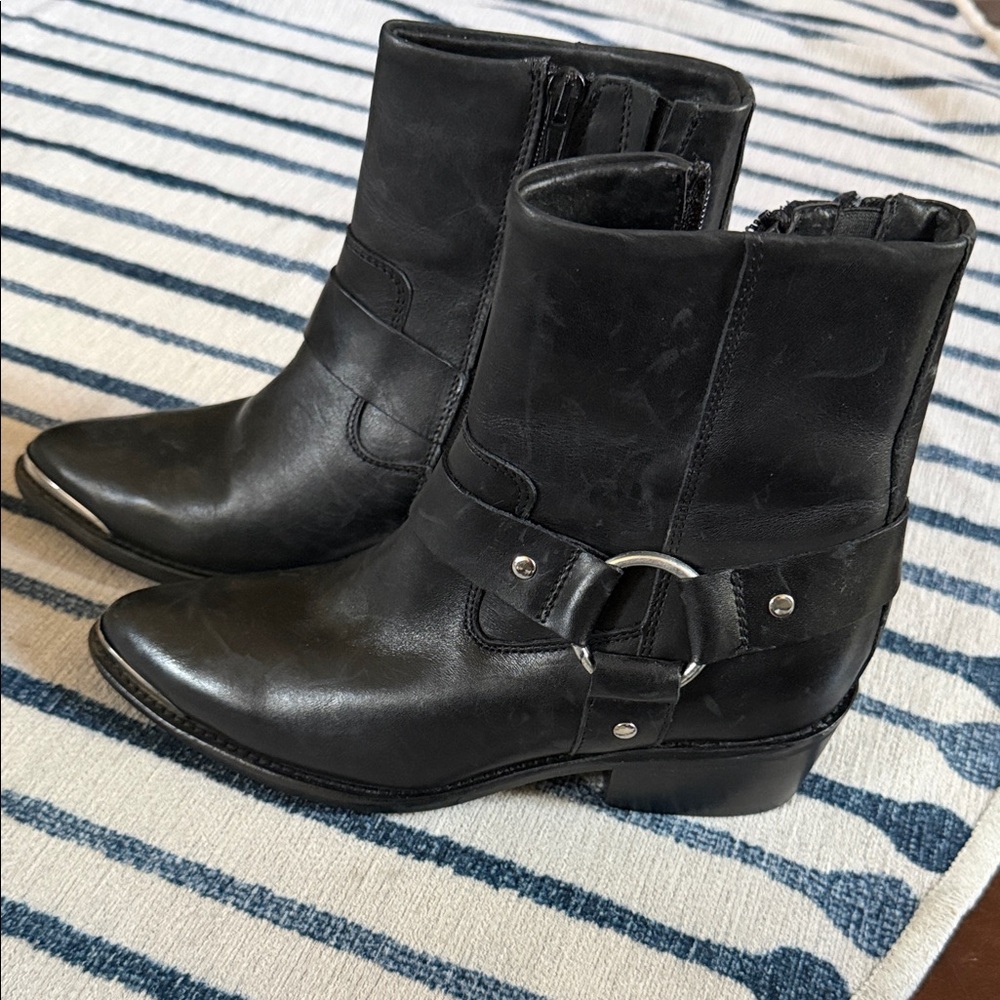 Steve Madden Black Leather Ankle Boots
